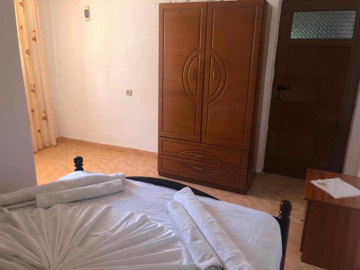 Vila Ronaldo Apartment Ksamil Luaran gambar