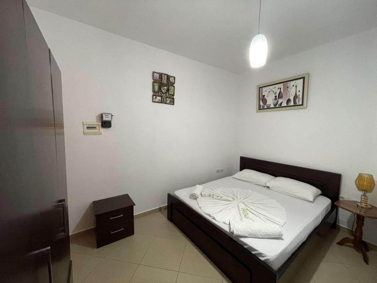 Vila Ronaldo Apartment Ksamil Luaran gambar