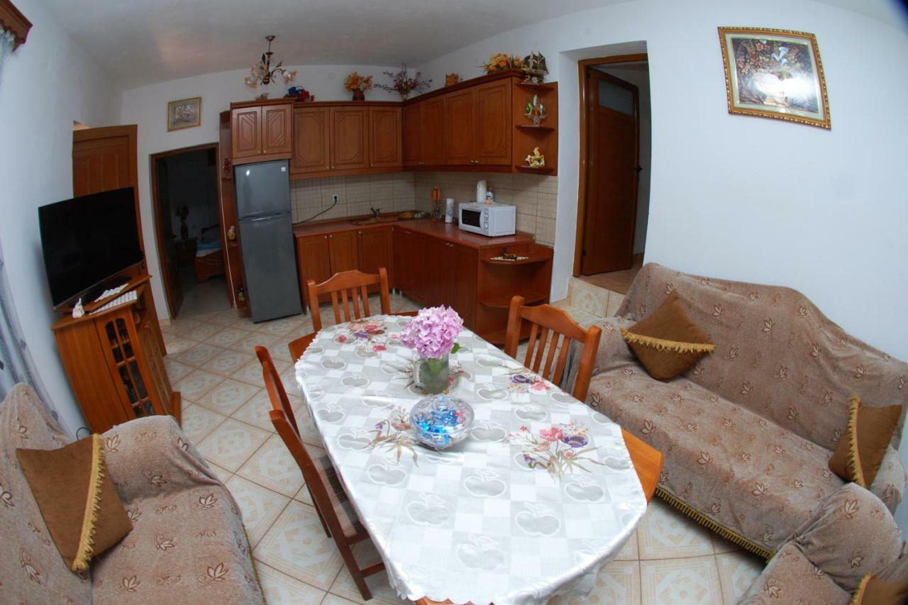 Vila Ronaldo Apartment Ksamil Luaran gambar